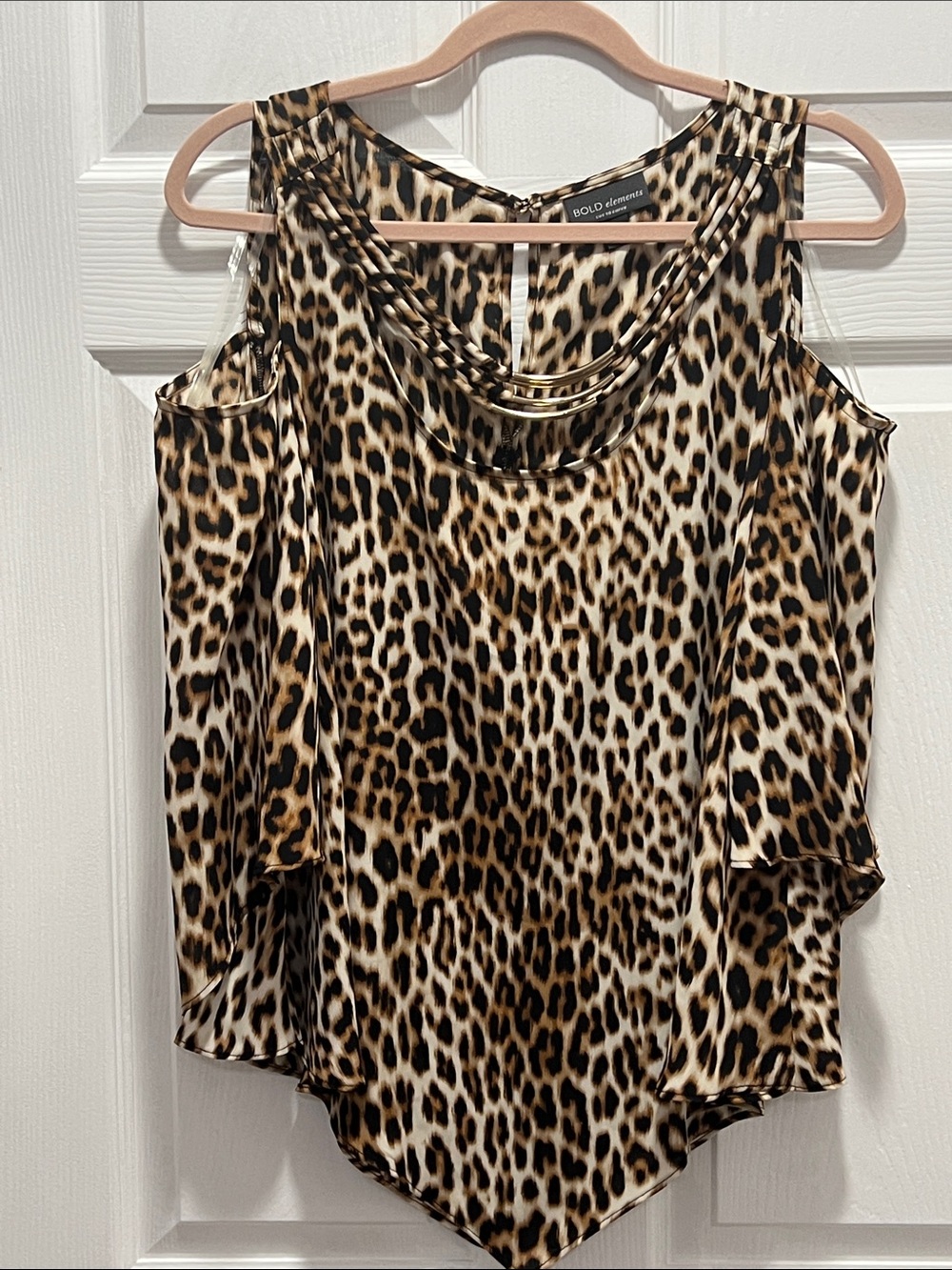 BOLD elements Leopard Print Cold-Shoulder Camisole in Brown and Black